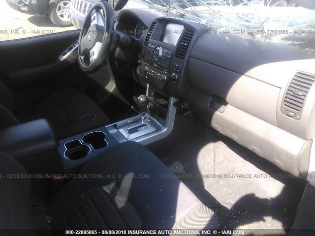 5N1AR18B08C610993 - 2008 NISSAN PATHFINDER S/LE/SE SILVER photo 5