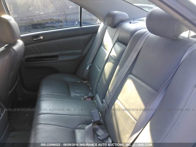 4T1BE32K02U581808 - 2002 TOYOTA CAMRY LE/XLE/SE Gümüş foto 8