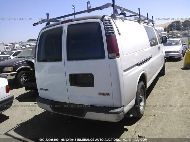 1GTHG39R5Y1226364 - 2000 GMC SAVANA G3500 WHITE photo 4