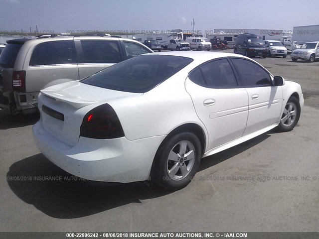 2G2WP552971102378 - 2007 PONTIAC GRAND PRIX WHITE photo 4