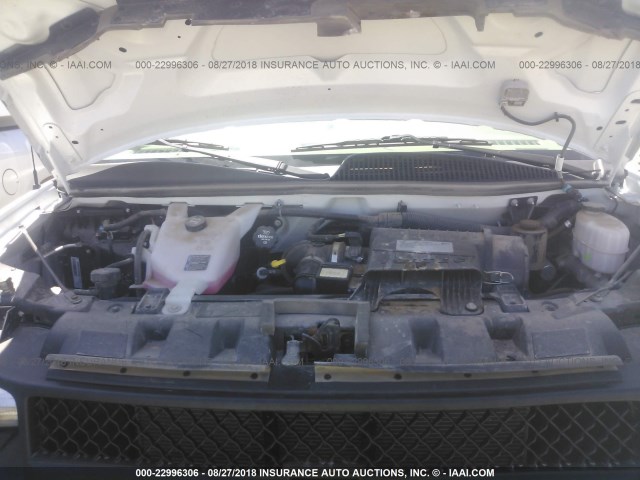 1GAZGNFG4H1101819 - 2017 CHEVROLET EXPRESS G3500 LS 白色 照片 10