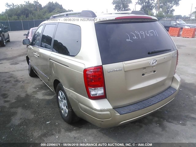 KNDMC233286055536 - 2008 HYUNDAI ENTOURAGE GLS/SE/LIMITED GOLD photo 3