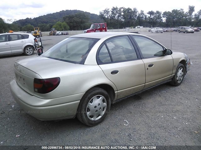 1G8ZH52892Z168292 - 2002 SATURN SL1 GOLD photo 4