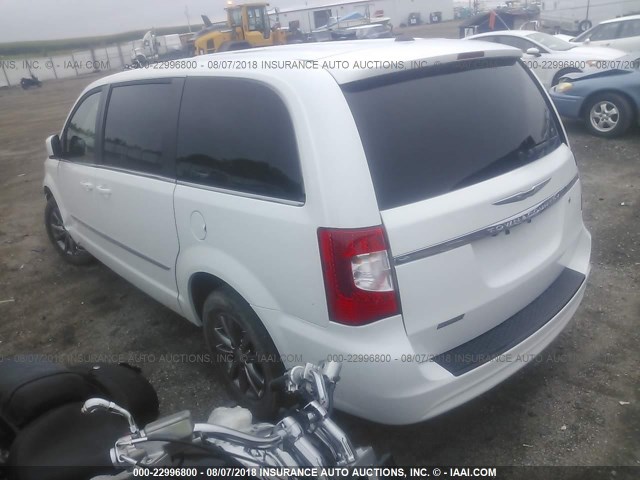 2C4RC1HG8FR582904 - 2015 CHRYSLER TOWN & COUNTRY S WHITE photo 3