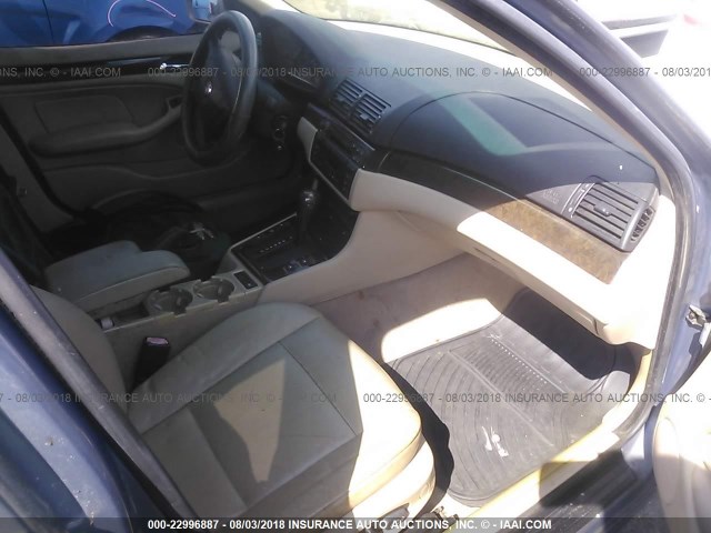 WBAAM3336XCA84026 - 1999 BMW 323 I AUTOMATIC BLUE photo 5