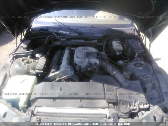 4USCH7325VLB78646 - 1997 BMW Z3 1.9 GREEN photo 10