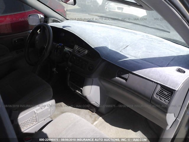 4T3ZF13C22U454444 - 2002 TOYOTA SIENNA LE/XLE SILVER photo 5