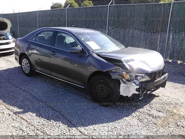 4T1BF1FK2CU166583 - 2012 TOYOTA CAMRY SE/LE/XLE BLACK photo 1