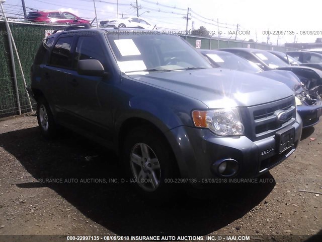 1FMCU5K36AKC14613 - 2010 FORD ESCAPE HYBRID BLUE photo 1