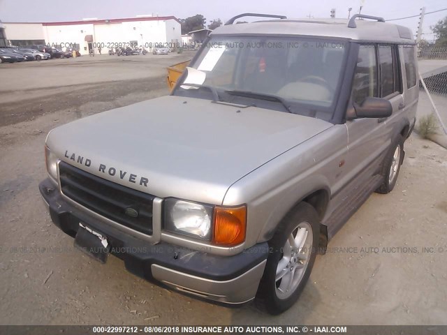 SALTW15432A765786 - 2002 LAND ROVER DISCOVERY II SE GOLD photo 2