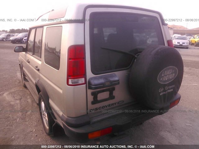 SALTW15432A765786 - 2002 LAND ROVER DISCOVERY II SE GOLD photo 3