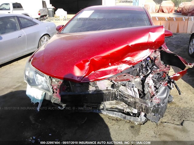 4T1BF1FK7DU641985 - 2013 TOYOTA CAMRY L/SE/LE/XLE 红色 照片 6
