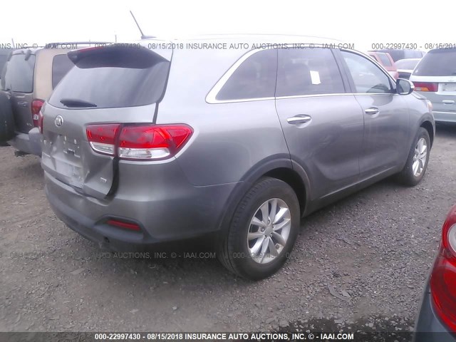 5XYPG4A31HG247527 - 2017 KIA SORENTO LX/L GRAY photo 4