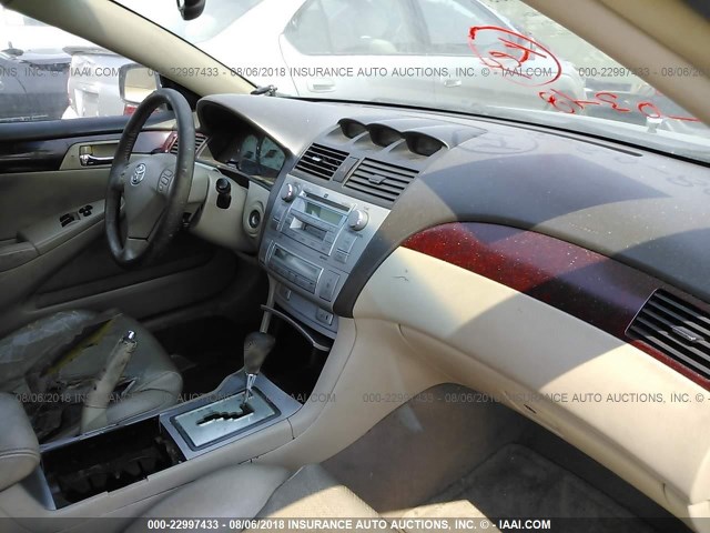 4T1CE30P74U861344 - 2004 TOYOTA CAMRY SOLARA SE/SLE Mavi foto 5