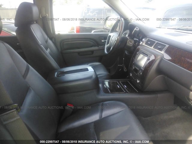 1GKS2EEF9DR284781 - 2013 GMC YUKON DENALI BLACK photo 5