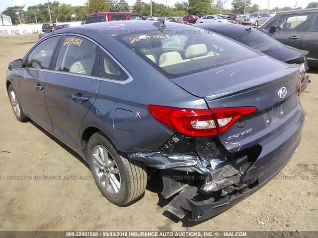 5NPE24AF3GH301837 - 2016 HYUNDAI SONATA SE BLUE photo 3