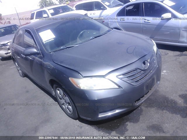 4T4BE46K89R073747 - 2009 TOYOTA CAMRY SE/LE/XLE ნაცრისფერი ფოტო 1