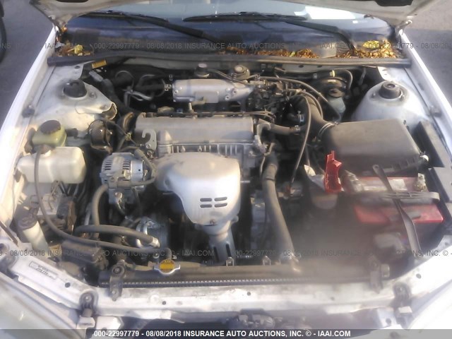 JT2BG28K9X0276041 - 1999 TOYOTA CAMRY LE/XLE WHITE photo 10