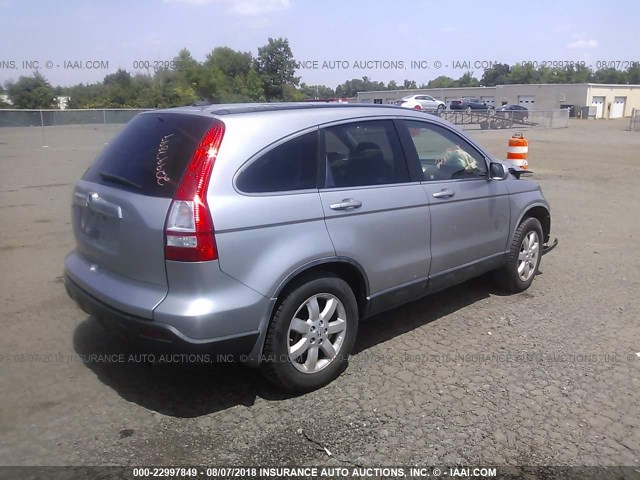 JHLRE38778C036003 - 2008 HONDA CR-V EXL SILVER photo 4