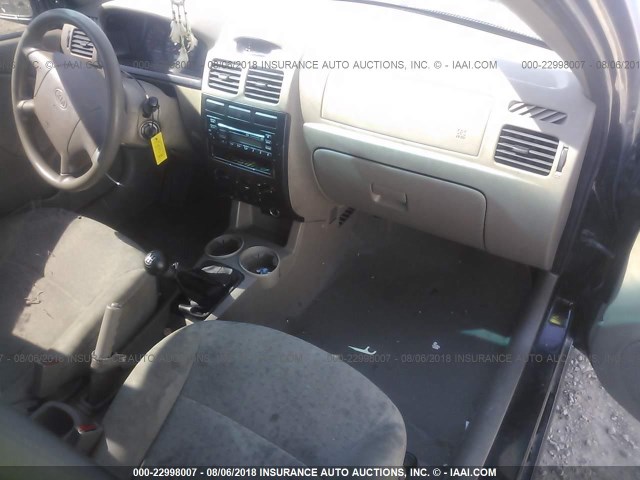 KNADC165436170569 - 2003 KIA RIO CINCO BLACK photo 5