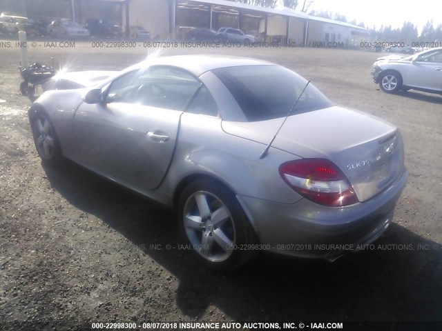 WDBWK56F65F037571 - 2005 MERCEDES-BENZ SLK 350 BEIGE photo 3