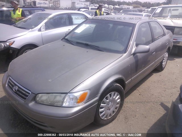 4T1BG22K21U031061 - 2001 TOYOTA CAMRY CE/LE/XLE 银色 照片 2