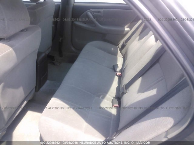 4T1BG22K21U031061 - 2001 TOYOTA CAMRY CE/LE/XLE 银色 照片 8