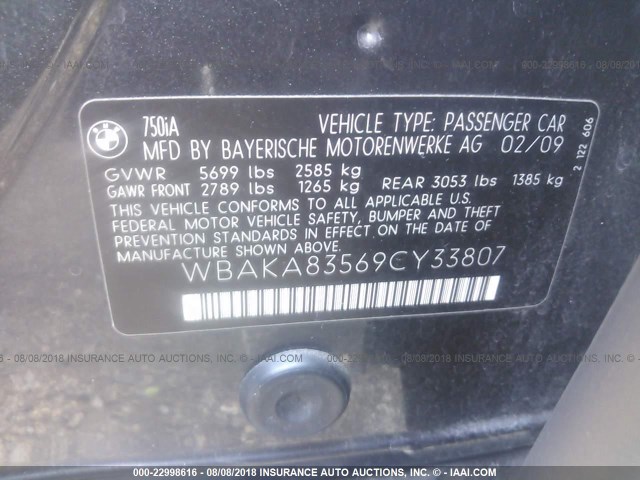 WBAKA83569CY33807 - 2009 BMW 750 I GRAY photo 9