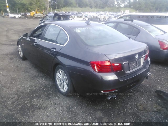 WBA5A7C5XGG149257 - 2016 BMW 528 XI GRAY photo 3