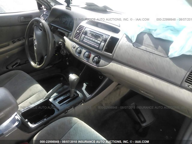 4T1BE32K13U224624 - 2003 TOYOTA CAMRY LE/XLE/SE TAN photo 5