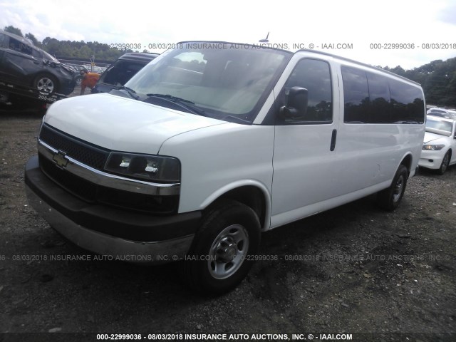 1GAZG1FG0F1126996 - 2015 CHEVROLET EXPRESS G3500 LT WHITE photo 2