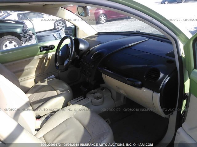 3VWDD21C52M401843 - 2002 VOLKSWAGEN NEW BEETLE GLX 绿色 照片 5