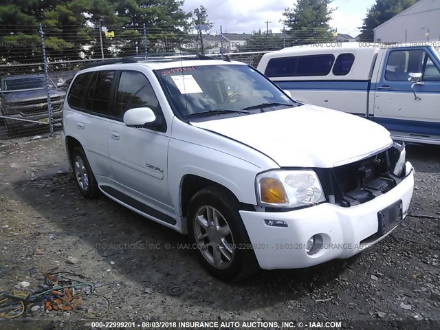 1GKET63M672300420 - 2007 GMC ENVOY DENALI WHITE photo 1