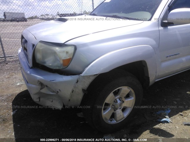 5TELU42N96Z307614 - 2006 TOYOTA TACOMA DOUBLE CAB SILVER photo 6