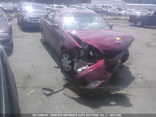 JTDBE32K530180753 - 2003 TOYOTA CAMRY LE/XLE RED photo 1