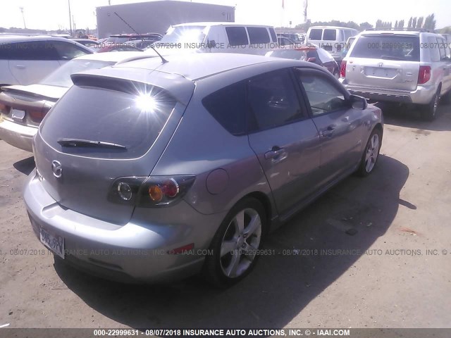 JM1BK343751321298 - 2005 MAZDA 3 HATCHBACK GRAY photo 4