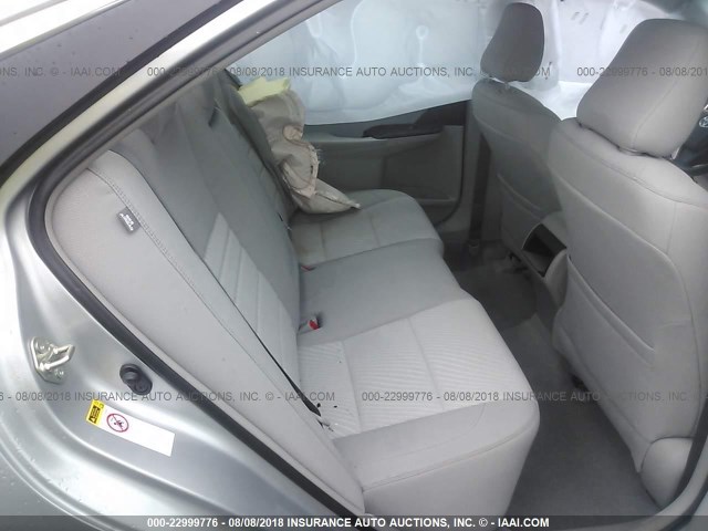 4T4BF1FK1GR549961 - 2016 TOYOTA CAMRY LE/XLE/SE/XSE 银色 照片 8