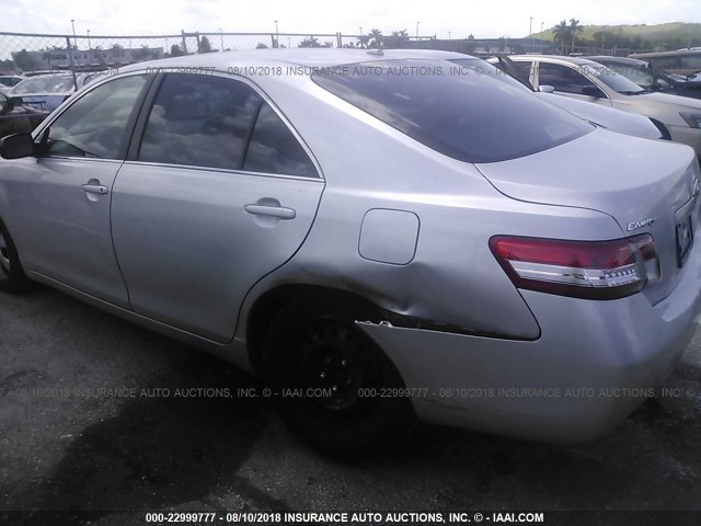 4T1BF3EK0AU091795 - 2010 TOYOTA CAMRY SE/LE/XLE 银色 照片 6