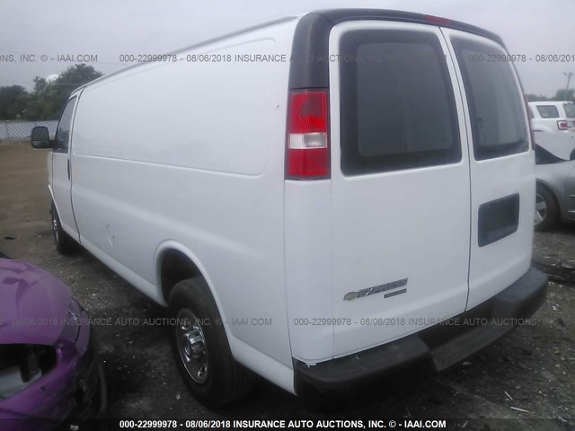 1GCWGBFF1G1129656 - 2016 CHEVROLET EXPRESS G2500  Ақ фото 3