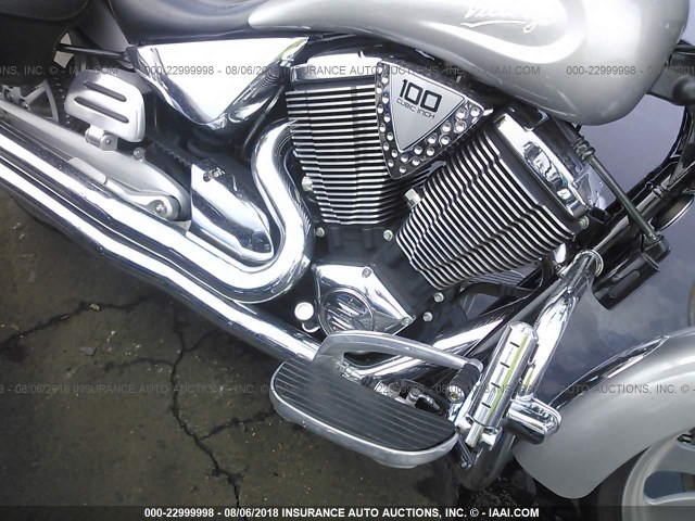 5VPCD26D473007986 - 2007 VICTORY MOTORCYCLES KINGPIN ვერცხლისფერი ფოტო 8