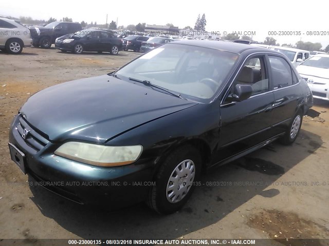 1HGCF86611A049808 - 2001 HONDA ACCORD VALUE GREEN photo 2