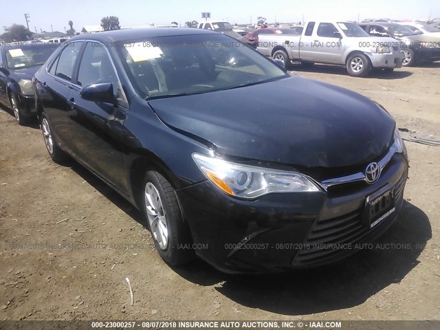 4T4BF1FK4FR478737 - 2015 TOYOTA CAMRY LE/XLE/SE/XSE BLACK photo 1