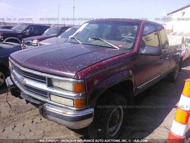 1GCGK29R1TE154682 - 1996 CHEVROLET GMT-400 K2500 MAROON photo 2