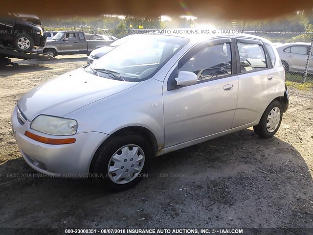 KL1TD66696B673938 - 2006 CHEVROLET AVEO LS SILVER photo 2