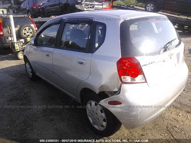 KL1TD66696B673938 - 2006 CHEVROLET AVEO LS SILVER photo 3