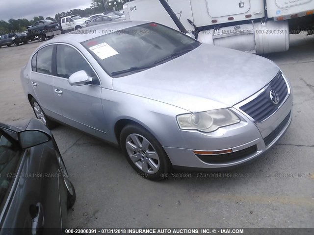 WVWAK73C66P026910 - 2006 VOLKSWAGEN PASSAT 2.0T/2.0T VALUE SILVER photo 1