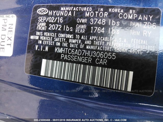 KMHTC6AD7HU306055 - 2017 HYUNDAI VELOSTER BLUE photo 9