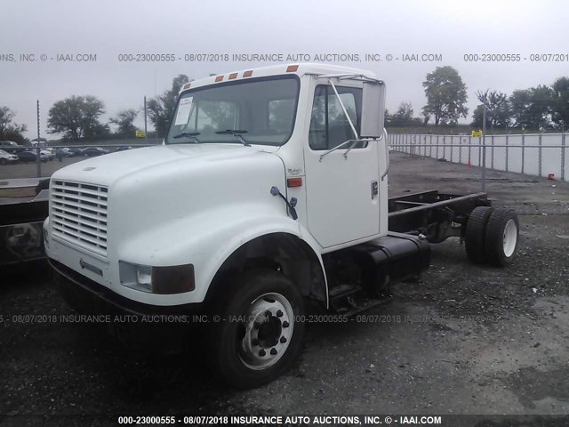 1HTSCABH5WH566838 - 1998 INTERNATIONAL 4000 4700 WHITE photo 2