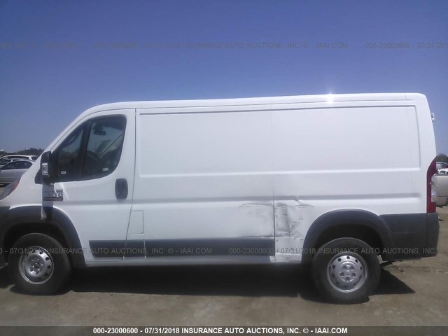 3C6TRVAG2JE103982 - 2018 RAM PROMASTER 1500 1500 STANDARD WHITE photo 6