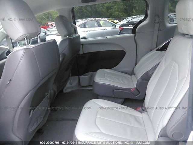 2C4RC1BG5JR141782 - 2018 CHRYSLER PACIFICA TOURING L GRAY photo 8